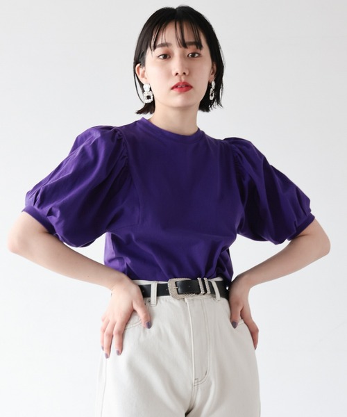 PAGEBOY（ページボーイ）の「ボリュームスリーブTシャツSS（Tシャツ/カットソー・レディース・ブラック/パープル/オフホワイト/グレイッシュベージュ/ブラウン系その他/ベージュ系その他・FREE）」の22枚目の写真