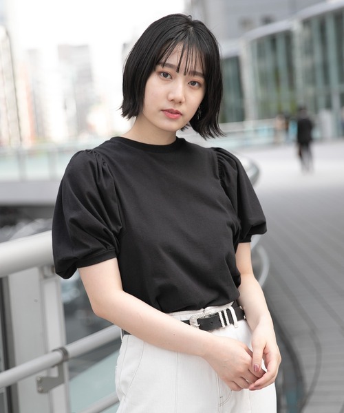 PAGEBOY（ページボーイ）の「ボリュームスリーブTシャツSS（Tシャツ/カットソー・レディース・ブラック/パープル/オフホワイト/グレイッシュベージュ/ブラウン系その他/ベージュ系その他・FREE）」の19枚目の写真