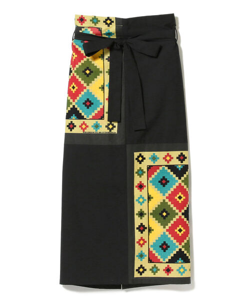 Ray BEAMS（レイビームス）の「TOWN CRAFT × Ray BEAMS / 別注 バンダナ スカート（スカート・レディース・ブラック/ネイビー・ONE SIZE）」の2枚目の写真