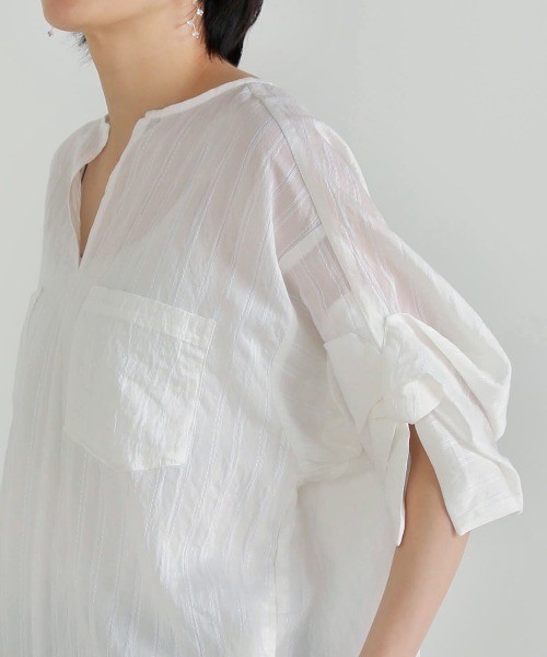 Bou Jeloud（ブージュルード）の「シアーストライプシャツチュニック（シャツ/ブラウス・レディース・ブルー/ブラック/ホワイト・38）」の6枚目の写真