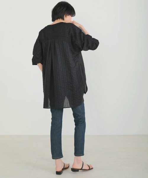 Bou Jeloud（ブージュルード）の「シアーストライプシャツチュニック（シャツ/ブラウス・レディース・ブルー/ブラック/ホワイト・38）」の17枚目の写真