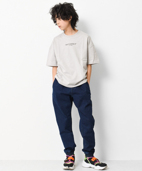 RAT EFFECT(ラットエフェクト)の「バックビッグロゴTシャツ(Tシャツ/カットソー・キッズ・チャコールグレー/ブラック/ベージュ/ライトグレー/パープル・140/120/150/130/160)」の16枚目の写真