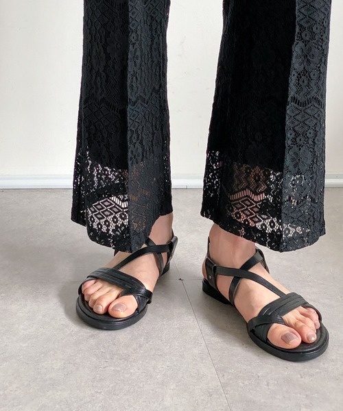 ottilie（オティーリエ）の「レースセミフレアーパンツ（その他パンツ・レディース・ブラック/オフホワイト・FREE）」の17枚目の写真