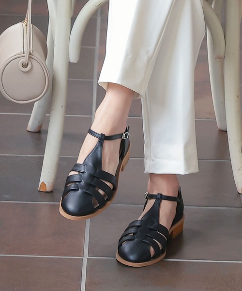 KOBE LETTUCE（コウベレタス）の「グルカサンダル（サンダル・レディース・ホワイト/キャメル/ブラック・M/L/LL/S）」の2枚目の写真