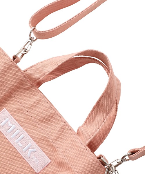 MILKFED.（ミルクフェド）の「EMBROIDERED BAR SHOULDER BAG W/STRAP - ミニポーチ付きショルダーバッグ（ショルダーバッグ・レディース・ブラック/レッド/ピンク/ホワイト/ライトピンク/ネイビー/ベージュ・ONE SIZE）」の14枚目の写真