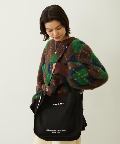 EMBROIDERED BAR SHOULDER BAG W/STRAP - ミニポーチ付きショルダー