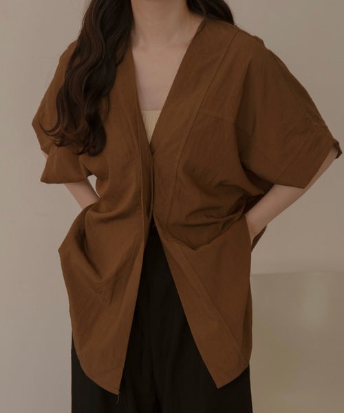 lawgy(ラウジー)の「V stitch blouse(シャツ/ブラウス・レディース・ホワイト/ブラウン・FREE)」の6枚目の写真