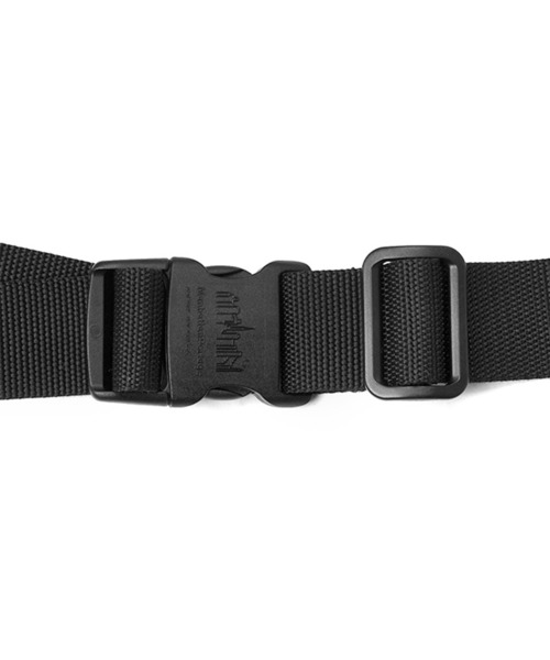 Manhattan Portage(マンハッタンポーテージ)の「Brooklyn Bridge Waist Bag CORDURAR Lite(ボディバッグ/ウエストポーチ・メンズ・マルチ/ブラック・X-SMALL)」の6枚目の写真