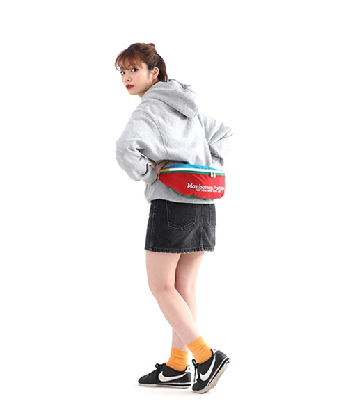 Manhattan Portage(マンハッタンポーテージ)の「Brooklyn Bridge Waist Bag CORDURAR Lite(ボディバッグ/ウエストポーチ・メンズ・マルチ/ブラック・X-SMALL)」の13枚目の写真