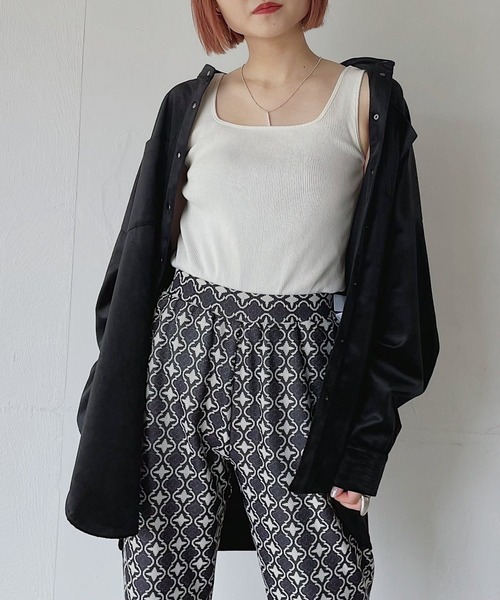 PAGEBOY(ページボーイ)の「シルキーベルベットシャツ(シャツ/ブラウス・レディース・ブラック/アイボリー/ブルー系その他/グレイッシュベージュ/ブルー系その他2・FREE)」の15枚目の写真