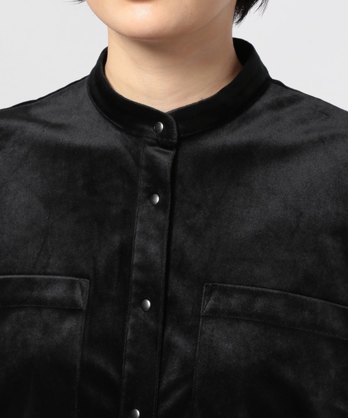 PAGEBOY(ページボーイ)の「シルキーベルベットシャツ(シャツ/ブラウス・レディース・ブラック/アイボリー/ブルー系その他/グレイッシュベージュ/ブルー系その他2・FREE)」の11枚目の写真