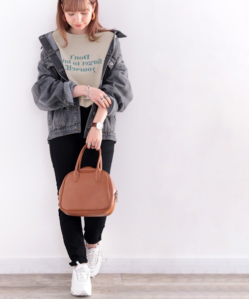 classicalelf（クラシカルエルフ）の「USAコットン100％、メンズライクロゴTee【DON'T FORGET】（Tシャツ/カットソー・レディース・ホワイト/グレイッシュベージュ/チャコール・MEDIUM/LARGE/X-LARGE）」の8枚目の写真
