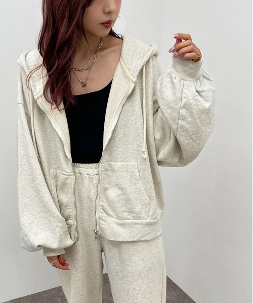 apres jour mignon(アプレジュールミニョン)の「ヴィンテージカラーパーカー【SETUP可能】【ZOZOTOWN限定アイテム】(パーカー・レディース・ブラック/ブルー/オートミール・X-LARGE/フリー)」の11枚目の写真