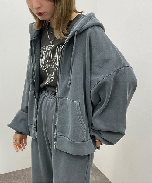 apres jour mignon(アプレジュールミニョン)の「ヴィンテージカラーパーカー【SETUP可能】【ZOZOTOWN限定アイテム】(パーカー・レディース・ブラック/ブルー/オートミール・X-LARGE/フリー)」の9枚目の写真