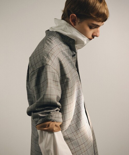 JOSEPH STUDIO（ジョゼフストゥディオ）の「コットンタイプライター ハイネックシャツ（シャツ/ブラウス・メンズ・ホワイト系/ブラック系・6/8）」の15枚目の写真