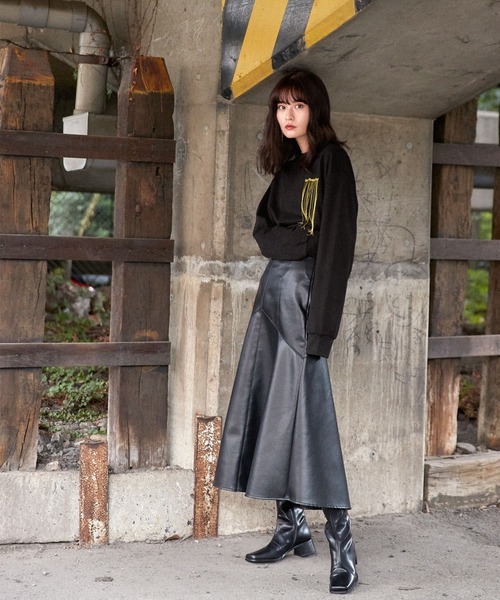 Keeepy(キーピー)の「【Keeepy】embroidered logo long T-shirt(Tシャツ/カットソー・レディース・ブラウン/ブラック・FREE)」の13枚目の写真