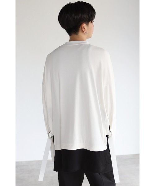 CREARE -LINO-（クレアーレリノ）の「オーバーサイズ サイドベルトレイヤード ロンTシャツ（Tシャツ/カットソー・メンズ・ホワイト/ブラック・M/L）」の6枚目の写真