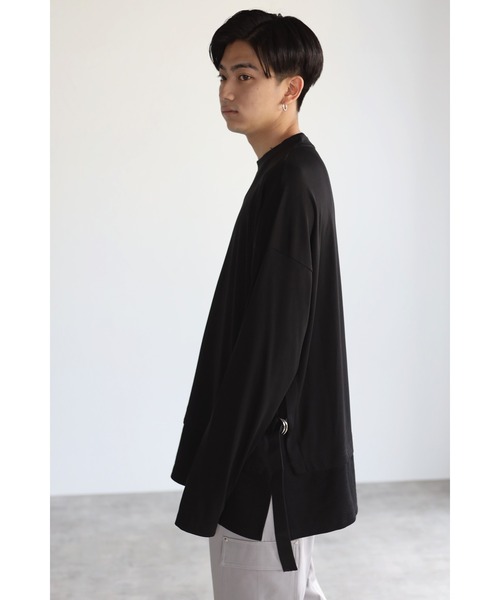 CREARE -LINO-（クレアーレリノ）の「オーバーサイズ サイドベルトレイヤード ロンTシャツ（Tシャツ/カットソー・メンズ・ホワイト/ブラック・M/L）」の14枚目の写真