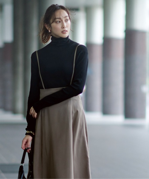 UR'S（ユアーズ）の「タートルネックリブニット（ニット/セーター・レディース・オフホワイト/ベージュ/ブルー/ネイビー/ブラック・S/M/L）」の10枚目の写真