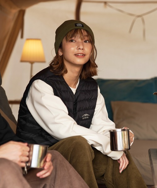 OUTDOOR PRODUCTS APPAREL(アウトドアプロダクツアパレル)の「軽量ダウン インナーベスト 撥水透湿防風ポケッタブル(パッカブル)700フィルパワー ユニセックス(ダウンベスト・メンズ・チャコールグレー/ブラック/オリーブ・LARGE/XXX-LARGE/X-LARGE/MEDIUM/XX-LARGE)」の12枚目の写真