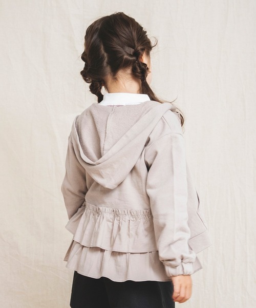 BRANSHES（ブランシェス）の「バックフリル長袖パーカー（パーカー・キッズ・ラベンダー/ベージュ・100cm/110cm/120cm/130cm/90cm/140cm/150cm）」の2枚目の写真