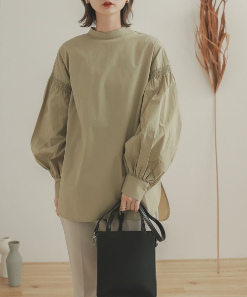 SENSE OF PLACE by URBAN RESEARCH(センスオブプレイスバイアーバンリサーチ)の「ボリュームパフスリーブブラウス(シャツ/ブラウス・レディース・ライトカーキ/アイボリー/ブラック・ONE)」の3枚目の写真