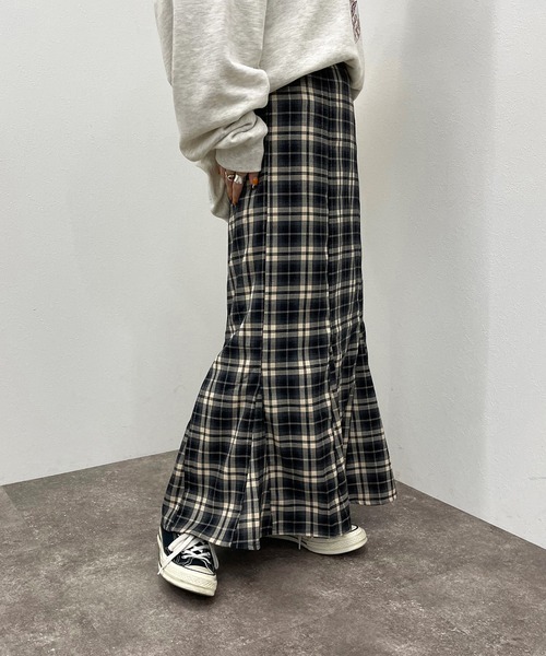 apres jour mignon（アプレジュールミニョン）の「アソートチェックマーメイドスカート【ZOZOTOWN限定アイテム】【9PO】（スカート・レディース・ネイビー/その他/ブラック系その他/ブラウン系その他/グリーン系その他・SMALL/MEDIUM/X-LARGE）」の4枚目の写真