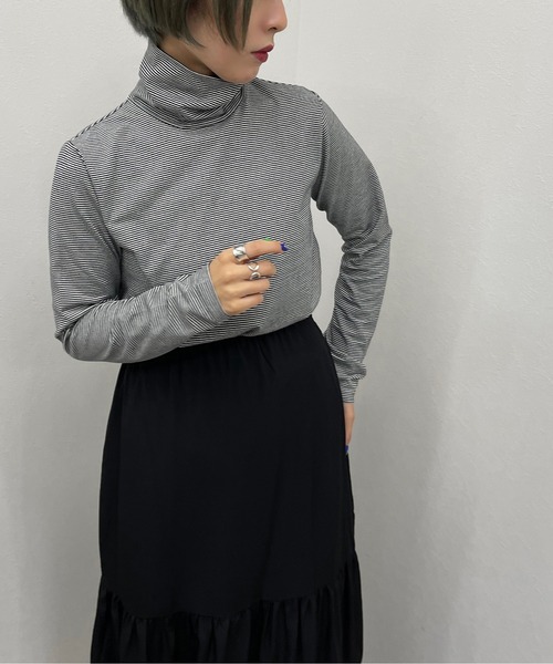 apres jour mignon(アプレジュールミニョン)の「ボーダークシュクシュタートルインナー【ZOZOTOWN限定アイテム】(Tシャツ/カットソー・レディース・グリーン系その他/ブラック/ブラウン系その他・フリー/X-LARGE)」の5枚目の写真