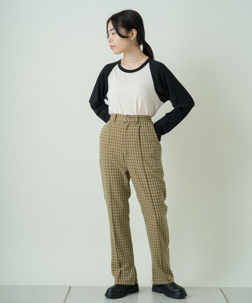 Kastane（カスタネ）の「ラグランルーズTee（Tシャツ/カットソー・レディース・ブルー/ベージュ/パープル/ブラック・FREE）」の22枚目の写真