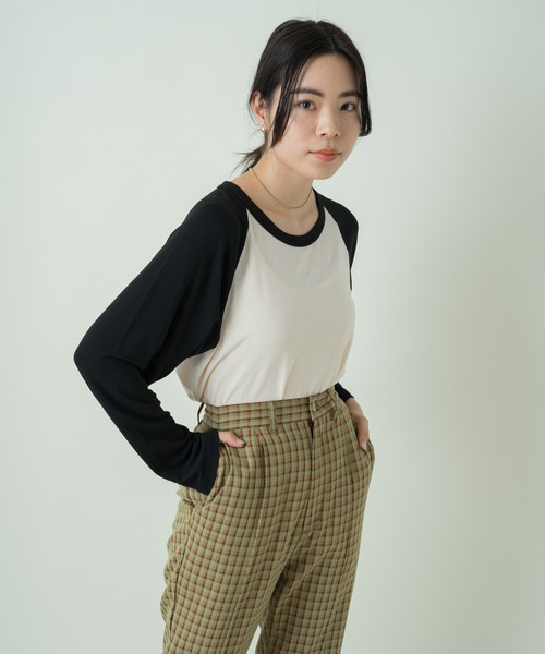 Kastane（カスタネ）の「ラグランルーズTee（Tシャツ/カットソー・レディース・ブルー/ベージュ/パープル/ブラック・FREE）」の5枚目の写真