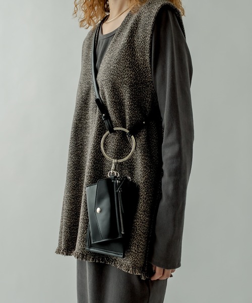 mystic（ミスティック）の「マルチWAYチャームBAG（ショルダーバッグ・レディース・ブラック/ベージュ/グリーン・ONE SIZE）」の8枚目の写真