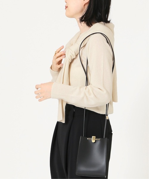 journal standard L'essage（ジャーナルスタンダードレサージュ）の「カシミヤ100 クルーネックプルオーバー◆（ニット/セーター・レディース・ホワイト/ブラック/ブラウン・フリー）」の4枚目の写真