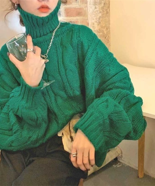 MANGROVE（マングローブ）の「タートルネックケーブルニット（ニット/セーター・レディース・グリーン/アイボリー・FREE）」の8枚目の写真