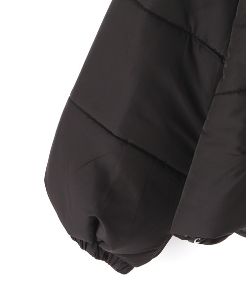 FREE'S MART（フリーズマート）の「【Sシリーズ対応】中綿ボリュームスリーブショートブルゾン（ブルゾン・レディース・ブラック/ベージュ/ホワイト・MEDIUM/SMALL）」の11枚目の写真