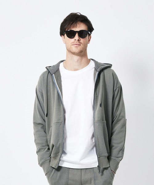 junhashimoto(ジュンハシモト)の「Cu14 ELBOW PADHOODIE(パーカー・メンズ・チャコールグレー/ベージュ・3/4/5/2)」の17枚目の写真