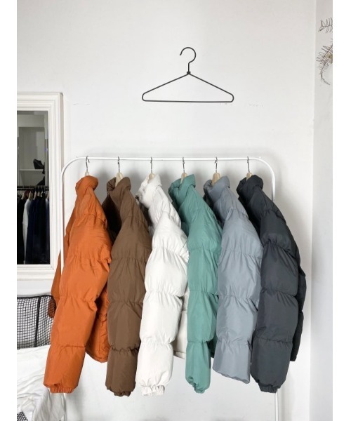 Chikashitsu +(チカシツプラス)の「【Chikashitsu +/チカシツプラス】cropped padding jacket/クロップド パディングジャケット ダウン(その他アウター・メンズ・ブラック/アイボリー・ONE SIZE)」の15枚目の写真
