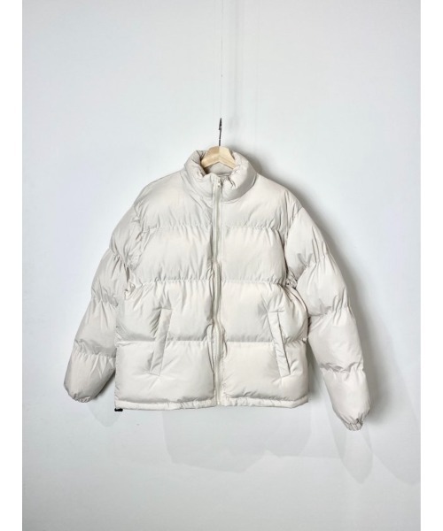 Chikashitsu +(チカシツプラス)の「【Chikashitsu +/チカシツプラス】cropped padding jacket/クロップド パディングジャケット ダウン(その他アウター・メンズ・ブラック/アイボリー・ONE SIZE)」の3枚目の写真