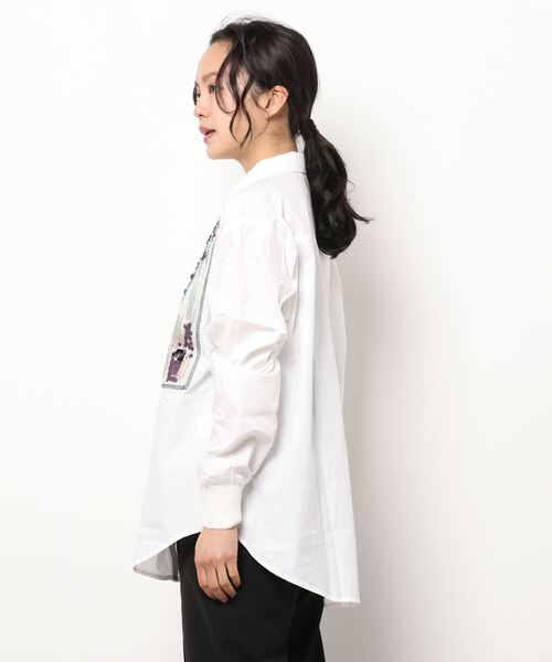 Desigual(デシグアル)の「パッチワーク&フリンジ シャツ(シャツ/ブラウス・レディース・ホワイト・XS/XL/M/L/S)」の2枚目の写真