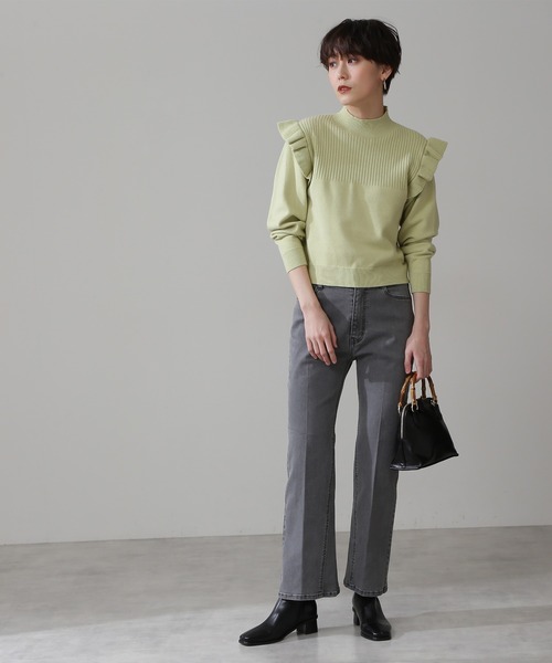 N.（N. Natural Beauty Basic）（エヌエヌナチュラルビューティーベーシック）の「センタープレスフレアパンツ（デニムパンツ・レディース・グレー/ブルー・MEDIUM/SMALL）」の4枚目の写真