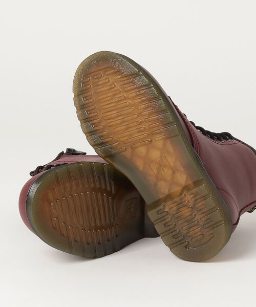 Dr. Martens（ドクターマーチン）の「Dr.Martens/ドクターマーチン Kids Delaney Juniors Lace Boot 8ホールブーツ 15382601（ブーツ・キッズ・レッド・17.0cm/21.0cm/19.5cm/19.0cm/20.0cm）」の2枚目の写真