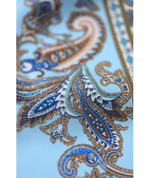 cawaii（カワイイ）の「（リボン付き）ゴージャスなスカーフ柄の艶ブラウストップス（シャツ/ブラウス・レディース・ライトブルー・FREE）」の12枚目の写真