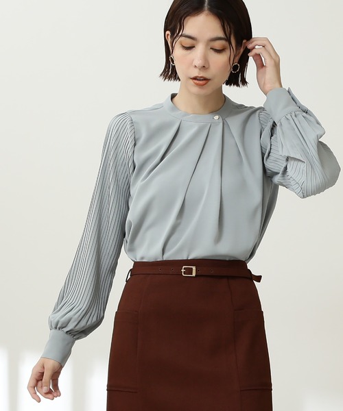 N.（N. Natural Beauty Basic）（エヌエヌナチュラルビューティーベーシック）の「【WEB限定】【追加生産】◆ゴールドボタンプリーツブラウス（シャツ/ブラウス・レディース・ライトブルー/オフホワイト/ライトグリーン・MEDIUM）」の10枚目の写真