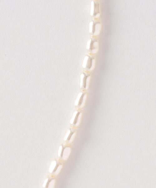 BEAUTY&YOUTH UNITED ARROWS（ビューティーアンドユースユナイテッドアローズ）の「BY ミニ フェイクパール バー ショート ネックレス（ネックレス・レディース・ゴールド・FREE）」の3枚目の写真