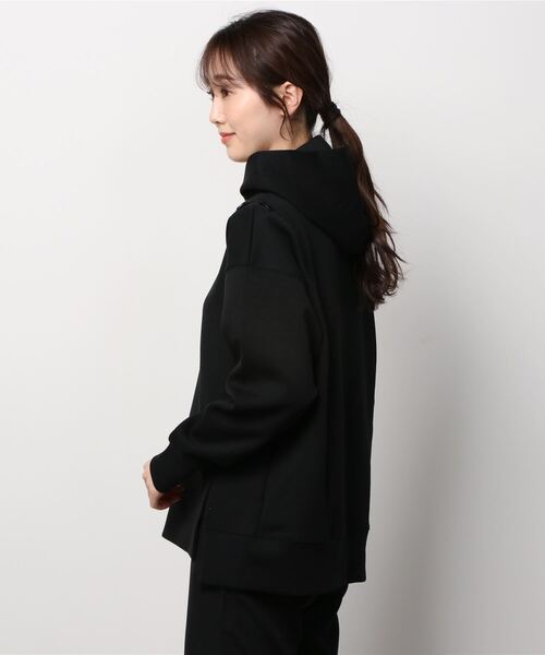 NERGY（ナージー）の「ナージージャパン NERGY ショルダースラッシュPO（パーカー・レディース・ブラック/ラベンダー/ベージュ・FREE）」の5枚目の写真