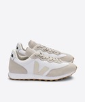 VEJA(ヴェジャ)の「シューズ(スニーカー)」