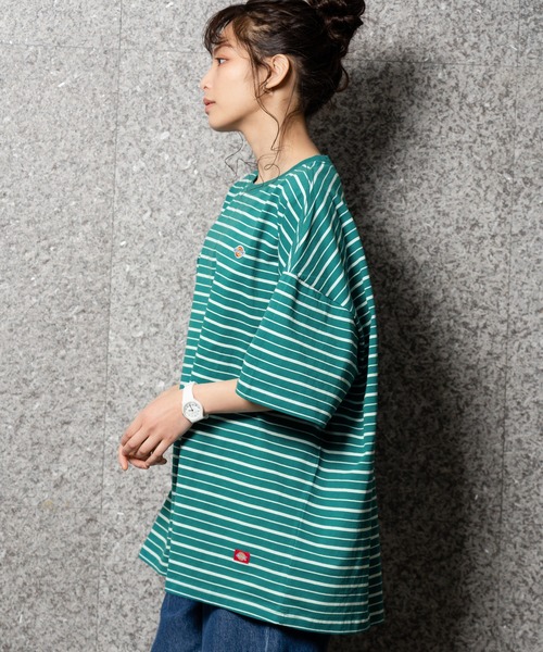 Dickies(ディッキーズ)の「Dickies ディッキーズ ボーダーチュニック半袖Tシャツ(Tシャツ/カットソー・レディース・グリーン/ホワイト/ブルー/ブラック・フリー)」の7枚目の写真