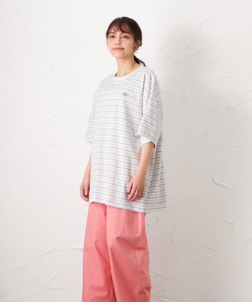 Dickies(ディッキーズ)の「Dickies ディッキーズ ボーダーチュニック半袖Tシャツ(Tシャツ/カットソー・レディース・グリーン/ホワイト/ブルー/ブラック・フリー)」の17枚目の写真