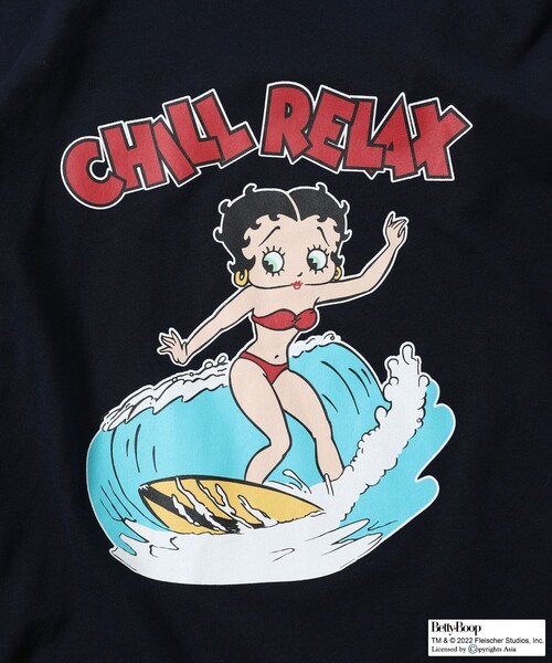 FREAK'S STORE（フリークスストア）の「WEB限定 CHILLAX/チラックス ビッグシルエット サーフプリントTシャツ（Tシャツ/カットソー・メンズ・ネイビー/グレー/ホワイト・LARGE/MEDIUM）」の6枚目の写真