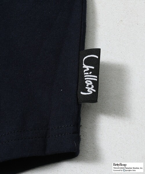 FREAK'S STORE（フリークスストア）の「WEB限定 CHILLAX/チラックス ビッグシルエット サーフプリントTシャツ（Tシャツ/カットソー・メンズ・ネイビー/グレー/ホワイト・LARGE/MEDIUM）」の8枚目の写真