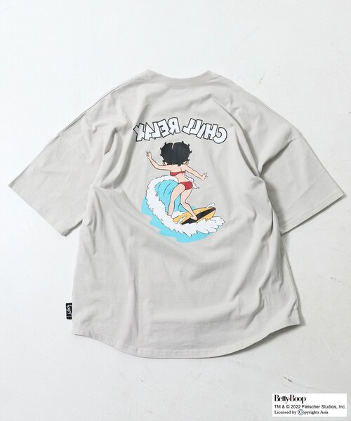 FREAK'S STORE（フリークスストア）の「WEB限定 CHILLAX/チラックス ビッグシルエット サーフプリントTシャツ（Tシャツ/カットソー・メンズ・ネイビー/グレー/ホワイト・LARGE/MEDIUM）」の11枚目の写真
